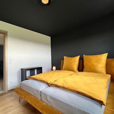 Stay Nice Apartments Dorfen Naehe Muenchen Jacuzzi Grillkota 75 Zoll Tv Bagian luar foto