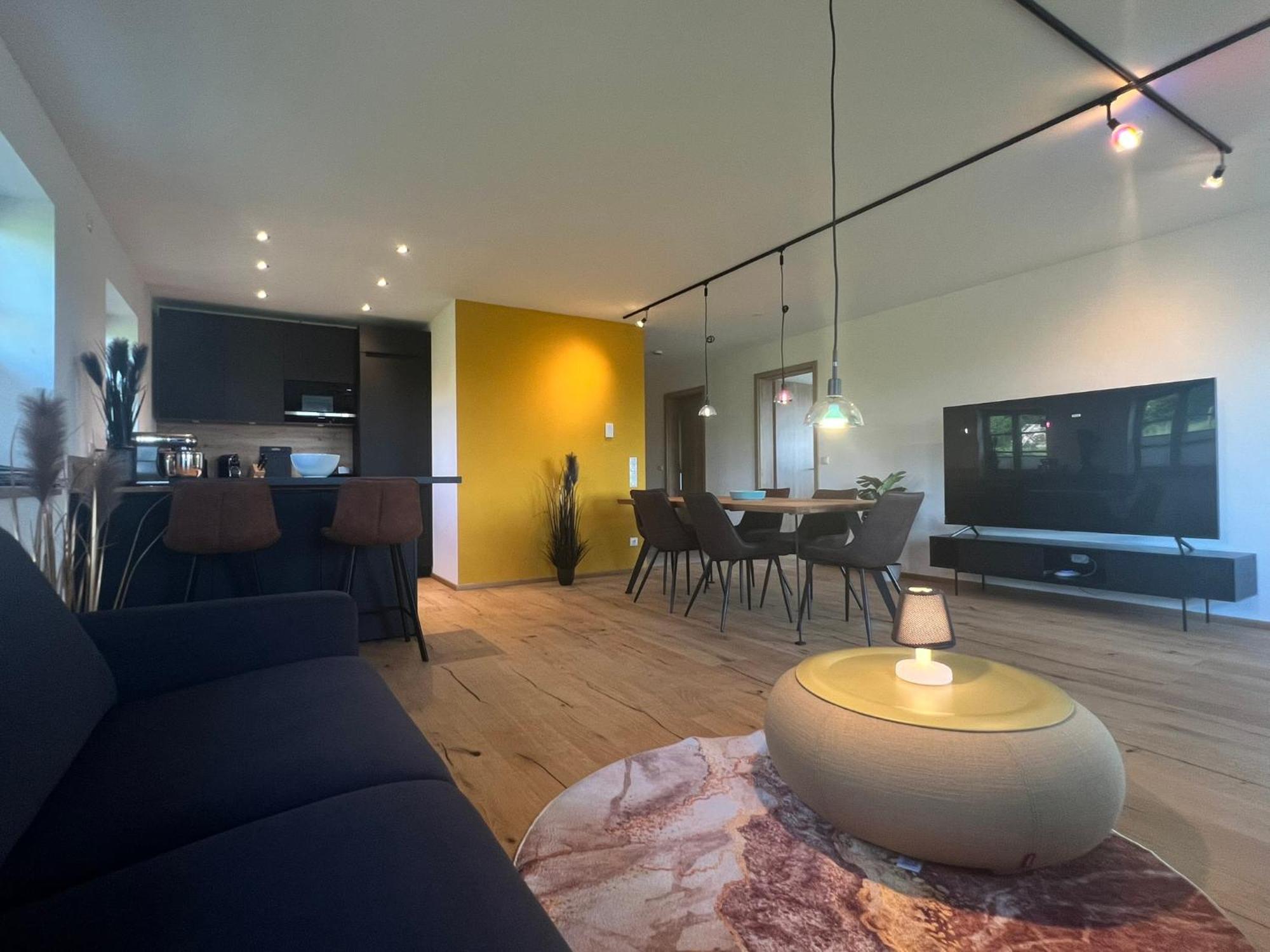 Stay Nice Apartments Dorfen Naehe Muenchen Jacuzzi Grillkota 75 Zoll Tv Bagian luar foto