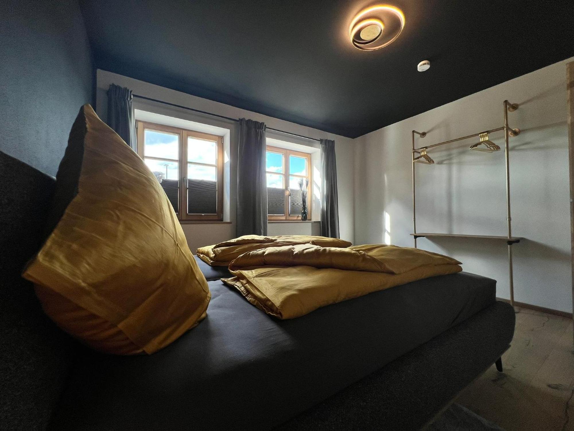 Stay Nice Apartments Dorfen Naehe Muenchen Jacuzzi Grillkota 75 Zoll Tv Bagian luar foto